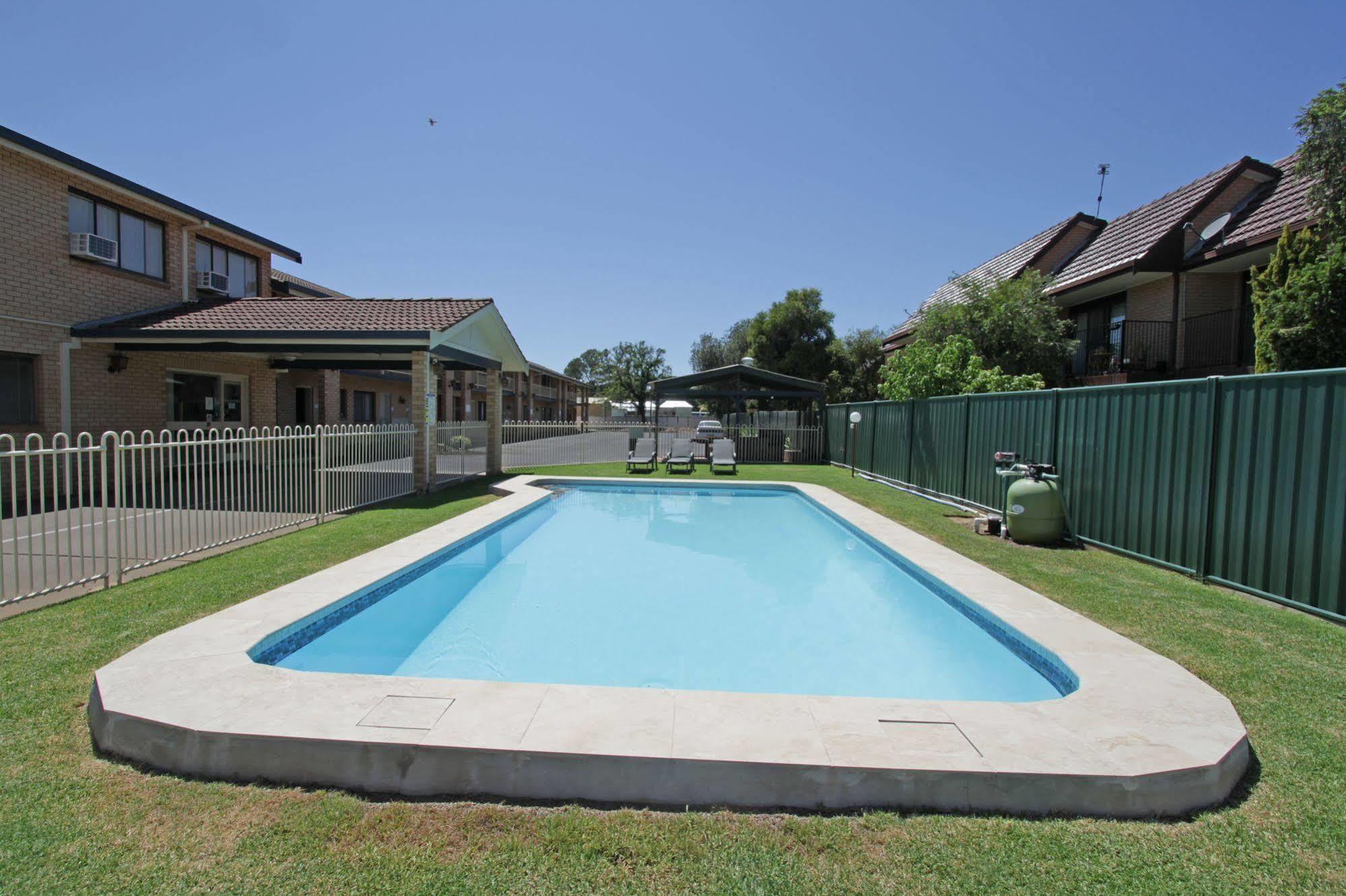 Atlas Motel Dubbo Exterior photo