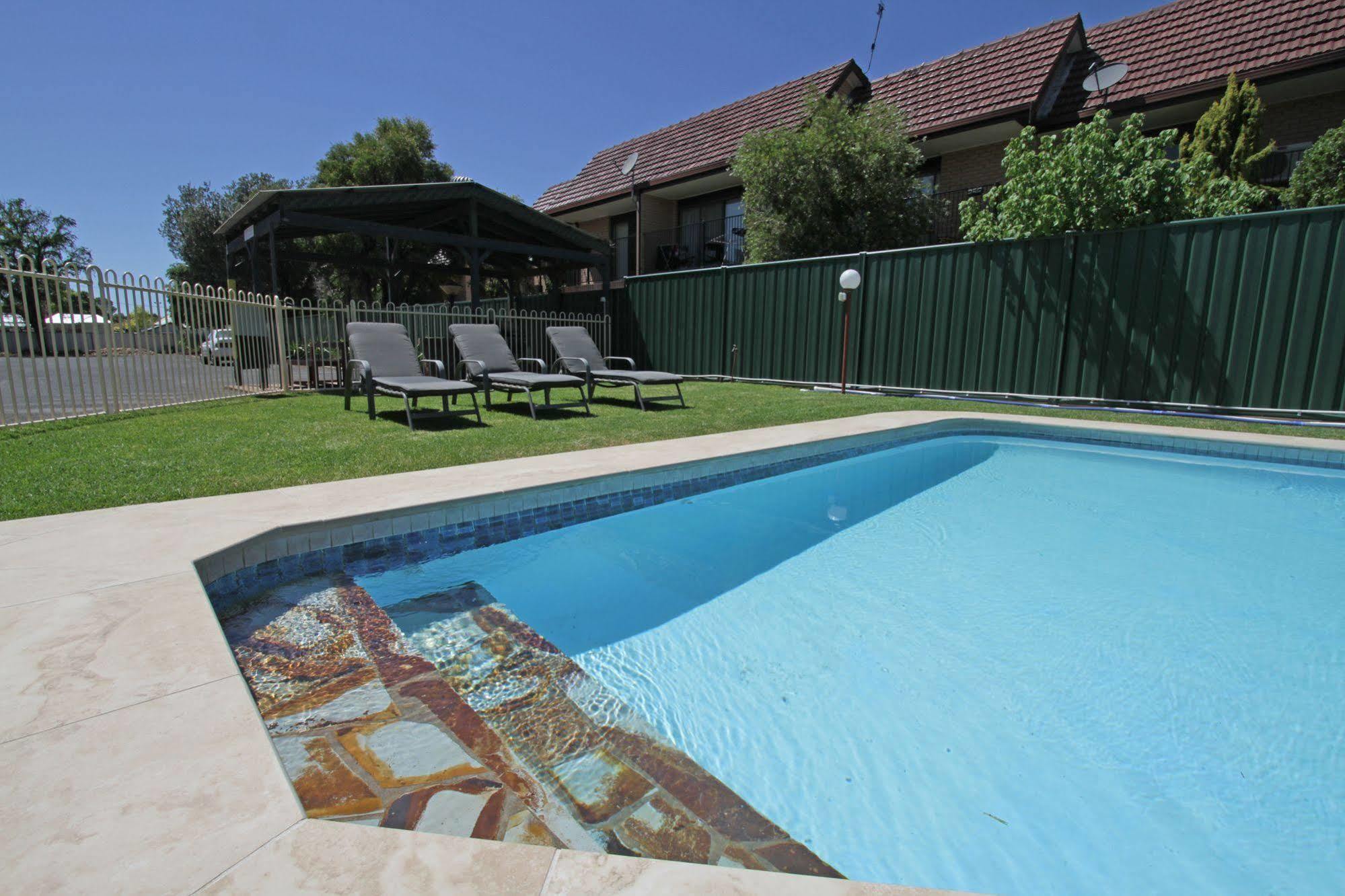 Atlas Motel Dubbo Exterior photo