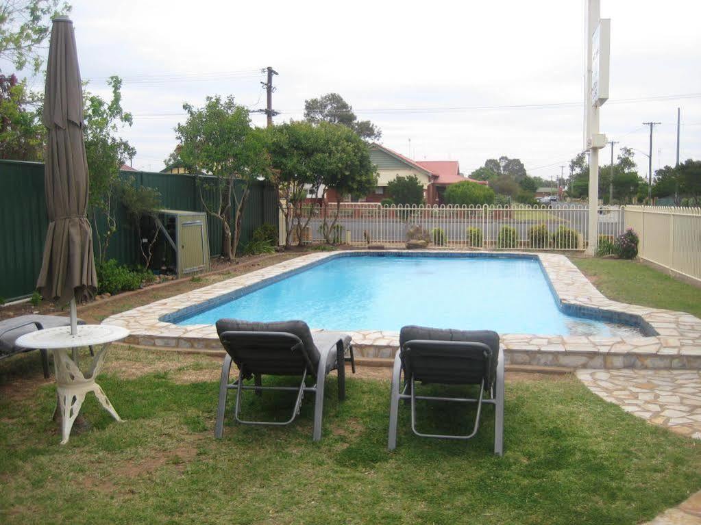 Atlas Motel Dubbo Exterior photo
