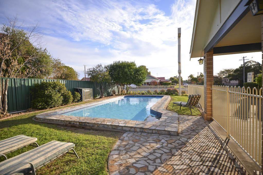 Atlas Motel Dubbo Exterior photo